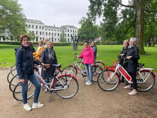 fietstours-in-haarlem-met-gids-leukste-activiteit-van-haarlem-fietsen-tours-todo-bike-tours-haarlem-biketourshaarlen-7